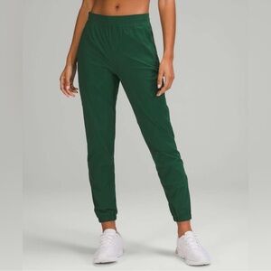 Lululemon adapted state jogger